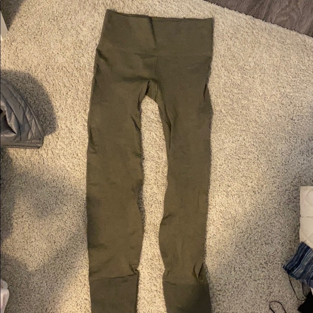 Lululemon Q5 Compression Leggings Olive Green Sz 4 - Picture 3 of 14